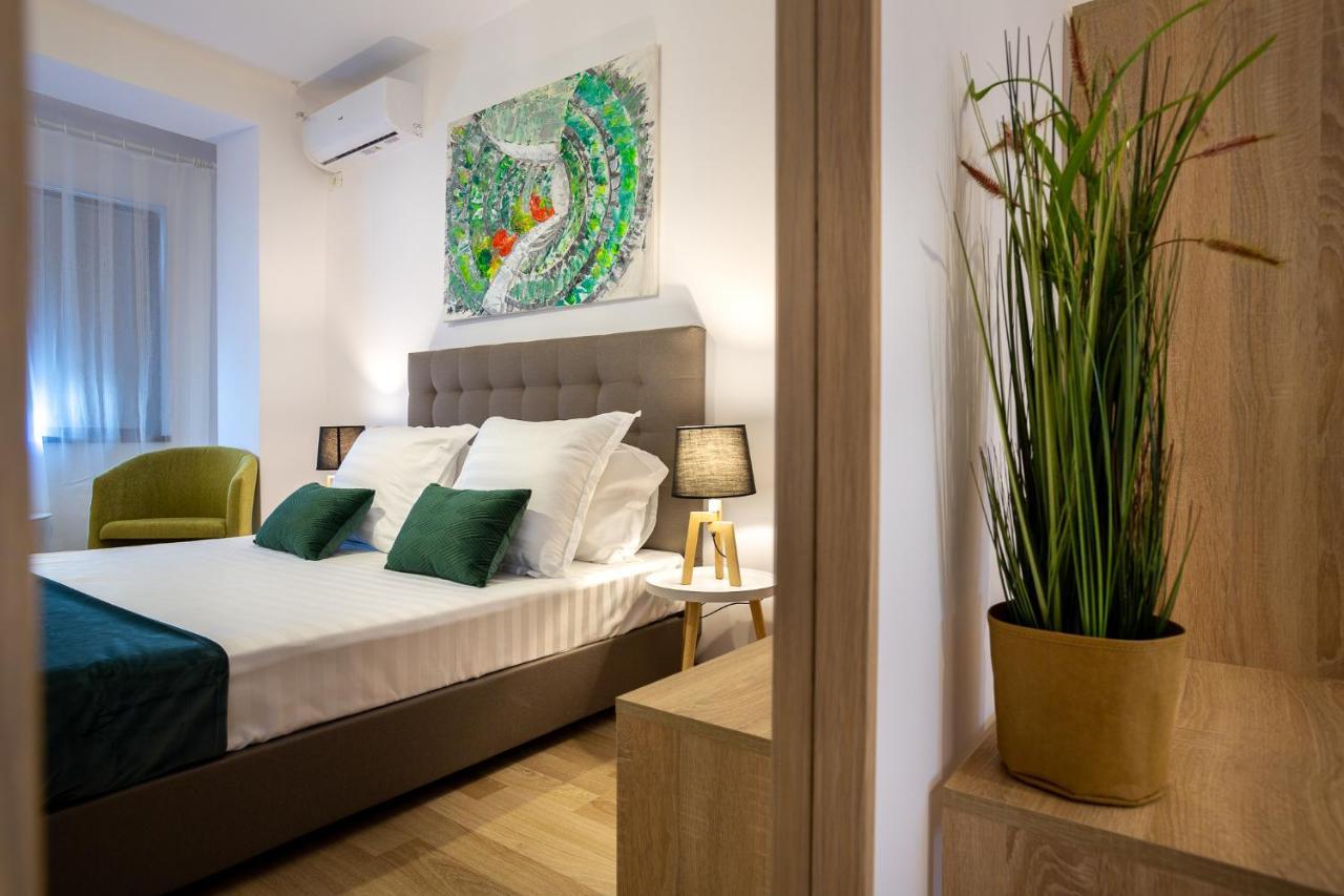 Lagom Hotel Bucureşti Ngoại thất bức ảnh