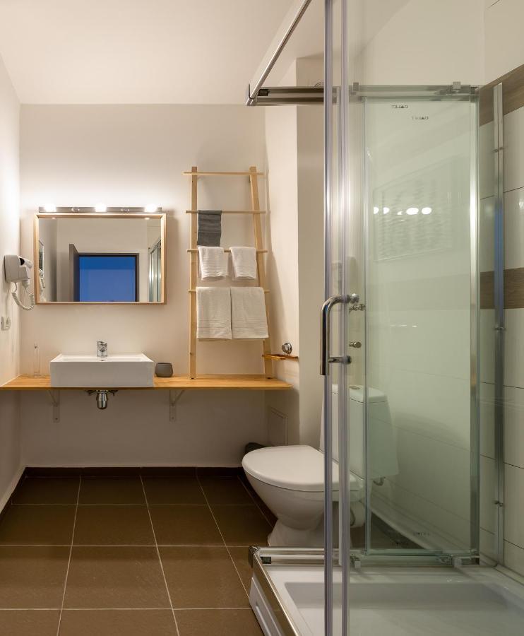 Lagom Hotel Bucureşti Ngoại thất bức ảnh