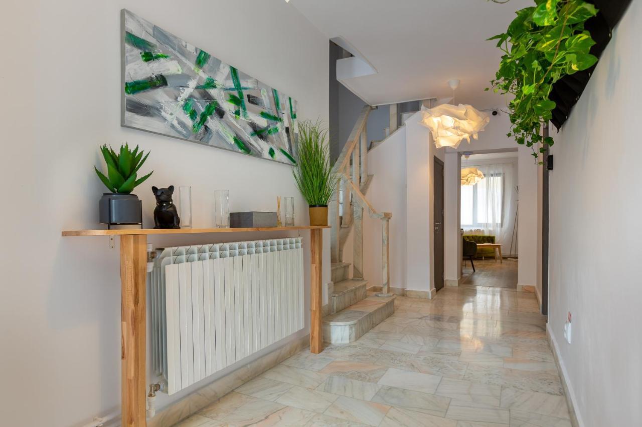 Lagom Hotel Bucureşti Ngoại thất bức ảnh