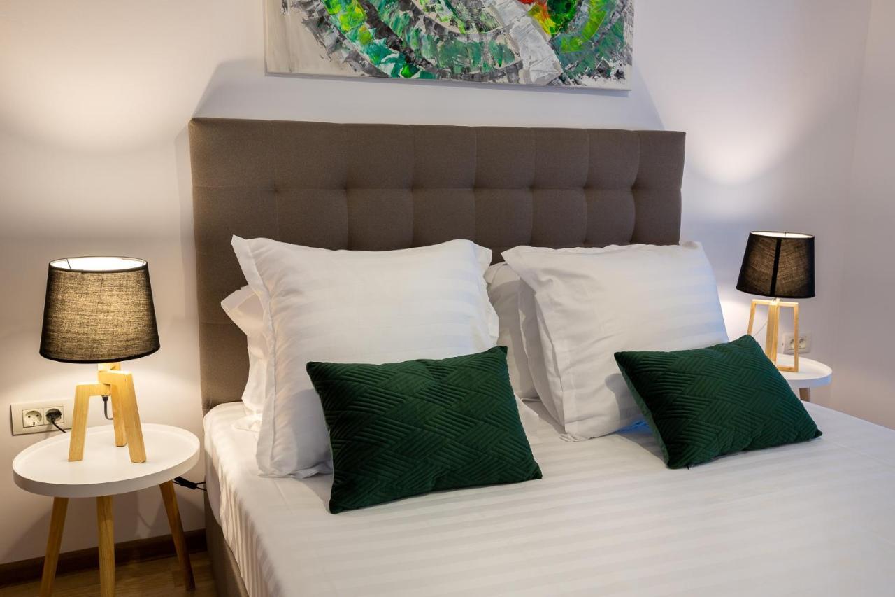 Lagom Hotel Bucureşti Ngoại thất bức ảnh