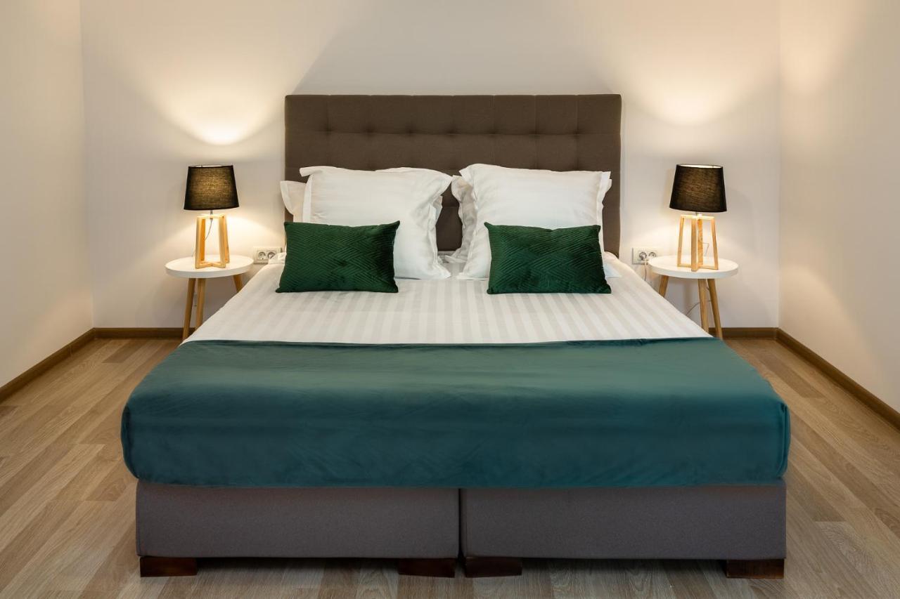 Lagom Hotel Bucureşti Ngoại thất bức ảnh