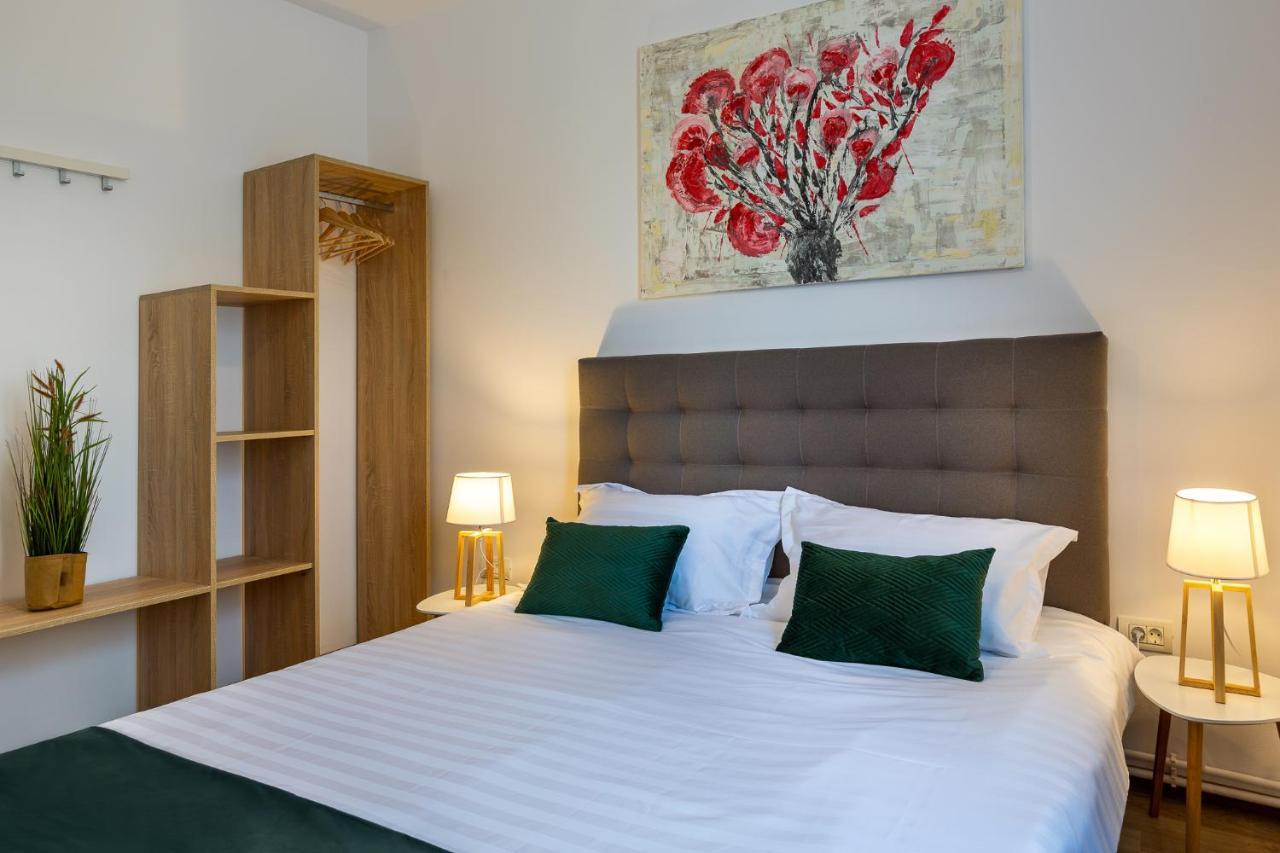 Lagom Hotel Bucureşti Ngoại thất bức ảnh