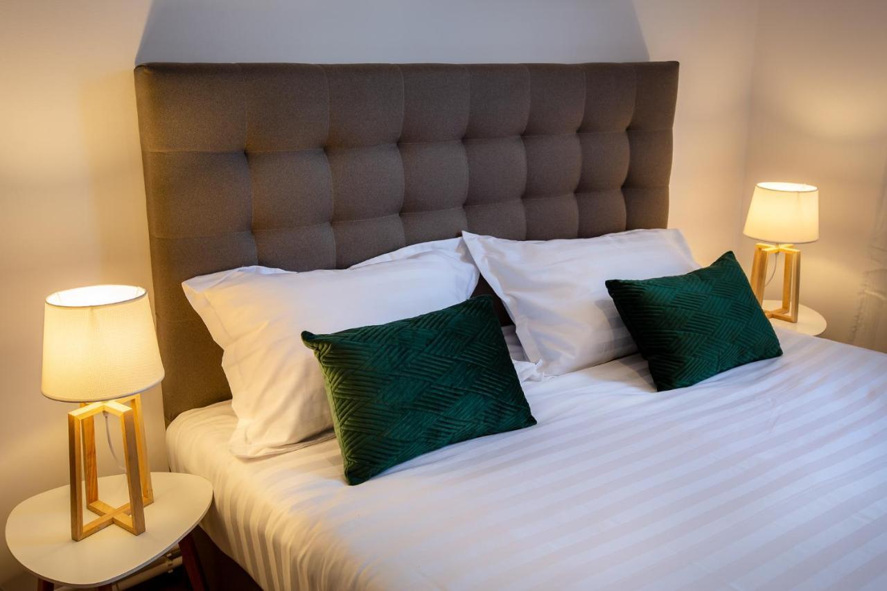 Lagom Hotel Bucureşti Ngoại thất bức ảnh